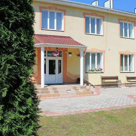 Kremin Hotel Kremenec Kültér fotó