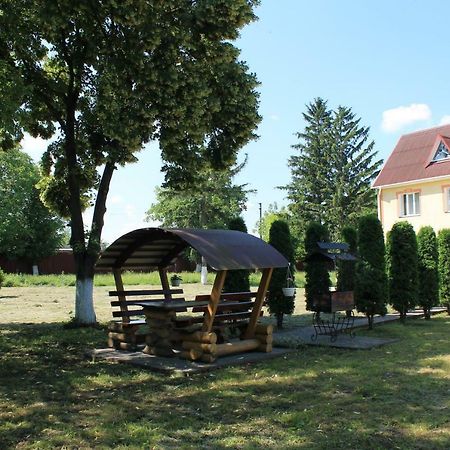 Kremin Hotel Kremenec Kültér fotó