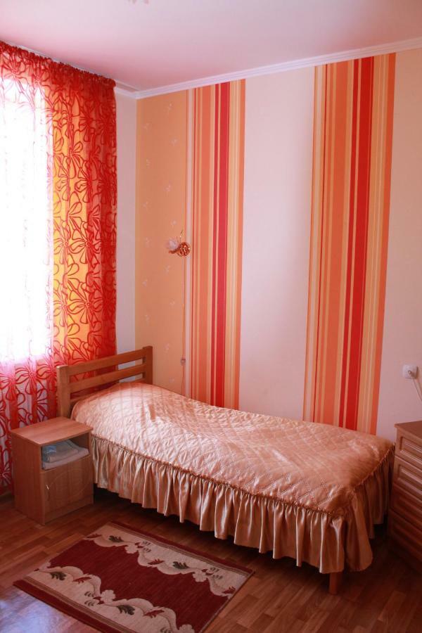 Kremin Hotel Kremenec Kültér fotó