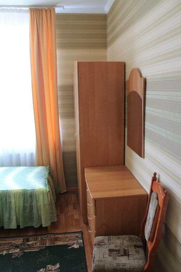 Kremin Hotel Kremenec Kültér fotó